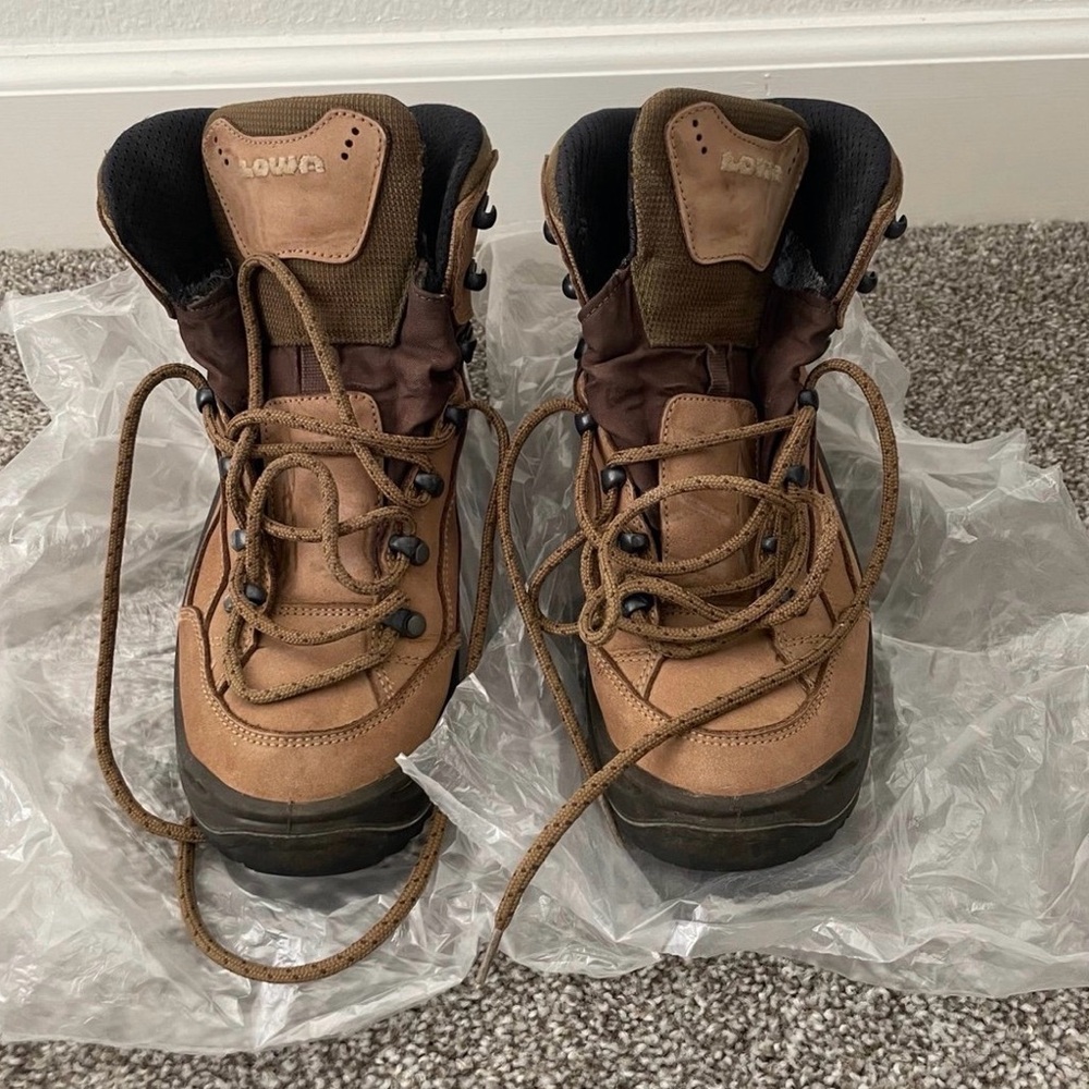 LOWA Renegade GTX MID Ws 9